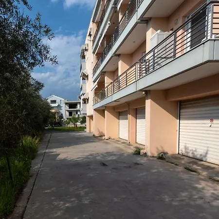 Enjoy Sea View At Fully Equipped By The Beach * Farai