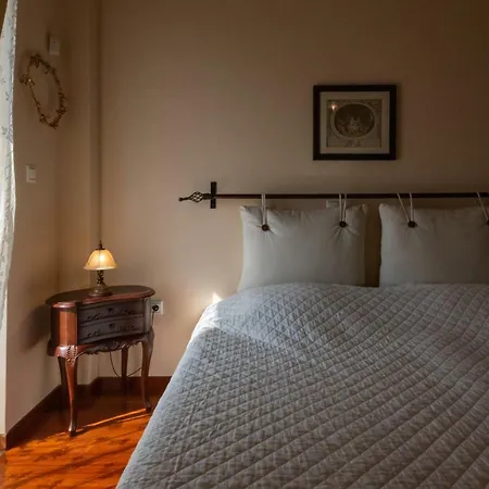 Enjoy Sea View At Fully Equipped By The Beach Farai